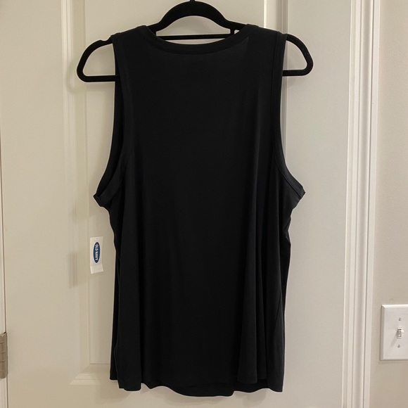Old Navy Tank Top NWT - Picture 3 of 3